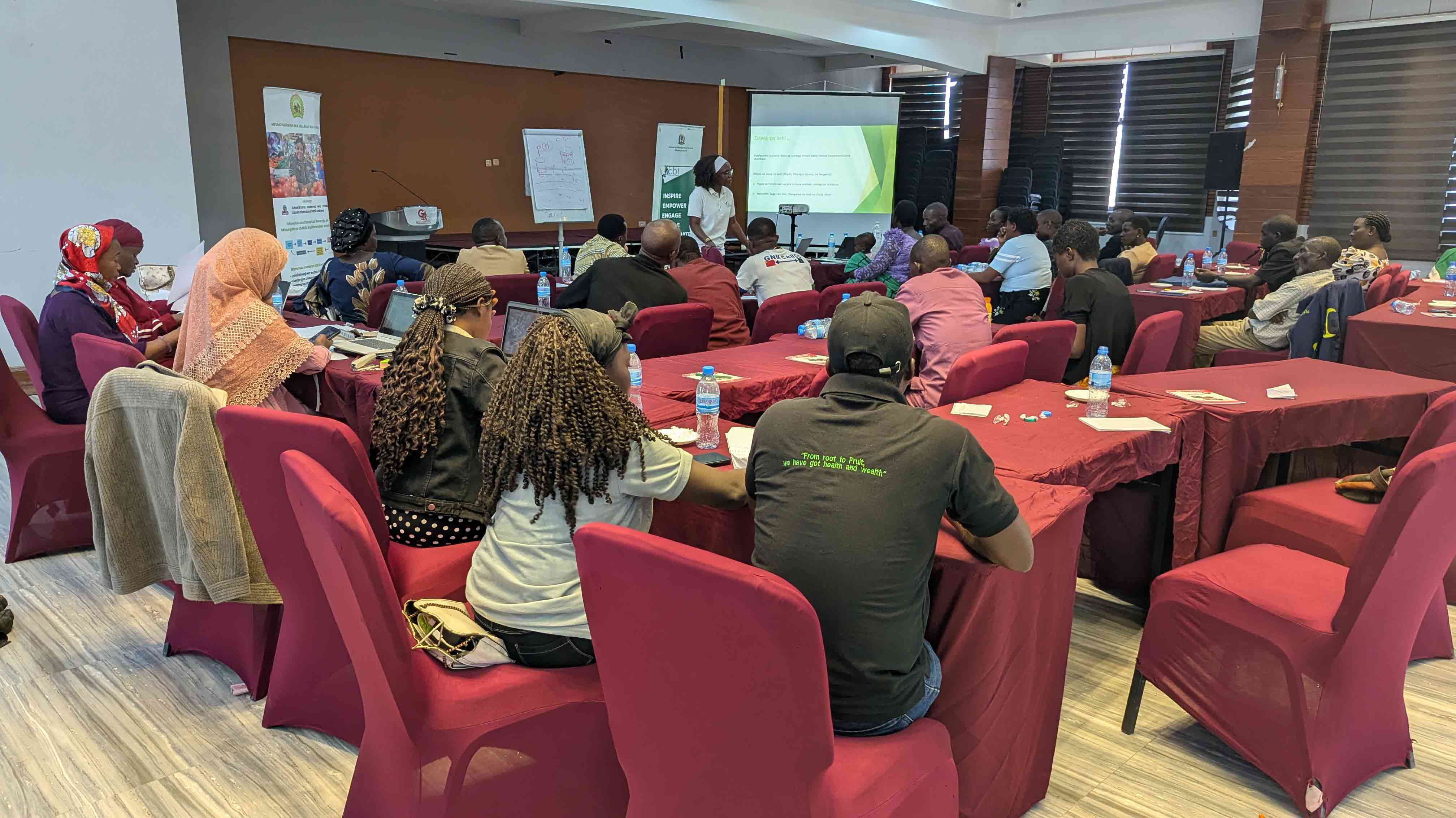 Empowering Communities Through Expert Agricultural Support